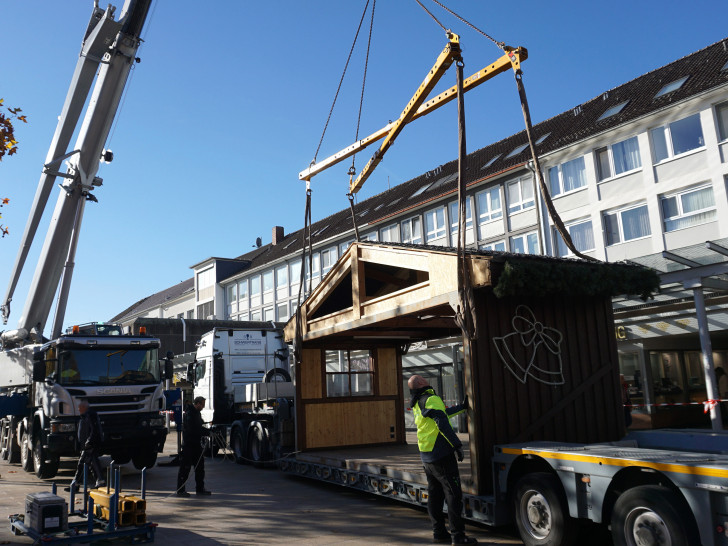 Der Aufbau hat begonnen.