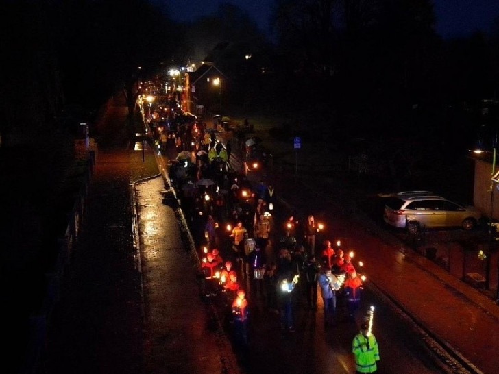 Laternelaufen (Archiv)