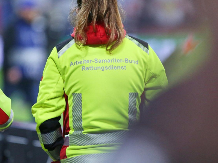 Sanitäterin (Archiv)