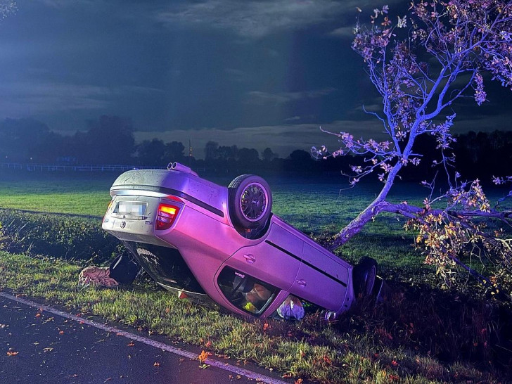 Verunfallter PKW (Archiv)