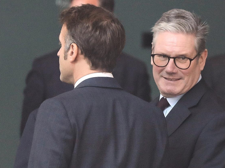 Emmanuel Macron und Keir Starmer (Archiv)