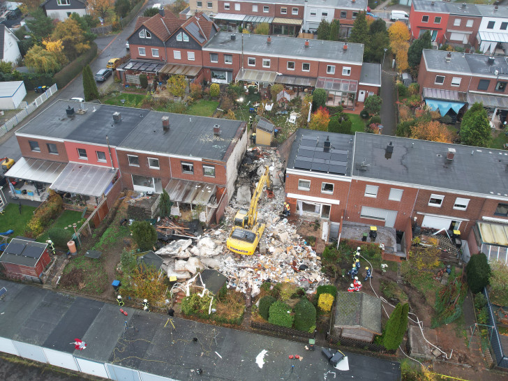 Am Freitagabend kam es am  Schöppenstedter Stieg zu einer Explosion eines Hauses. 