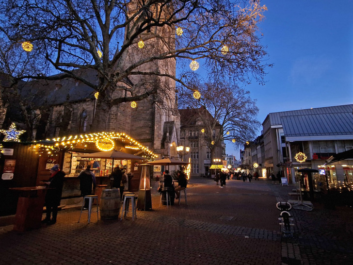 Die Weihnachtsbeleuchtung in der Peiner Innenstadt konnte dank einer Förderung erweitert werden.