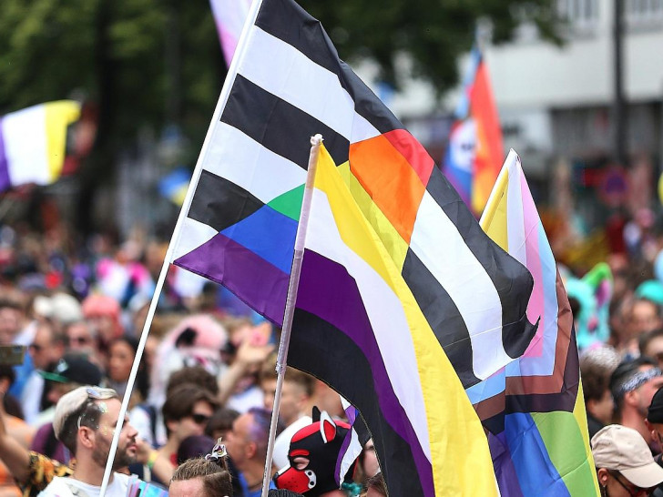 Parade zum Christopher-Street-Day (Archiv)