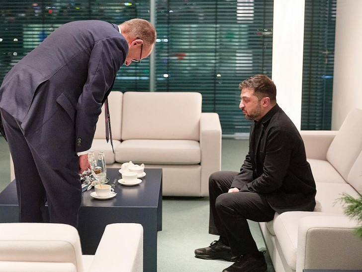 Friedrich Merz und Wolodymyr Selenskyj am 15.12.2025