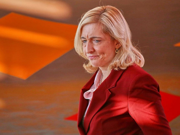 Nina Warken am 17.12.2025