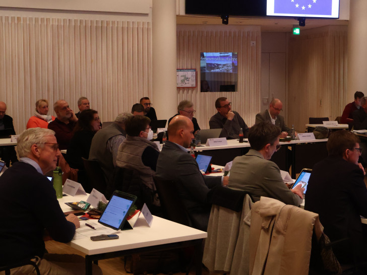 Einstimmig hat der Kreistag den Haushalts- und Stellenplan 2026 beschlossen.