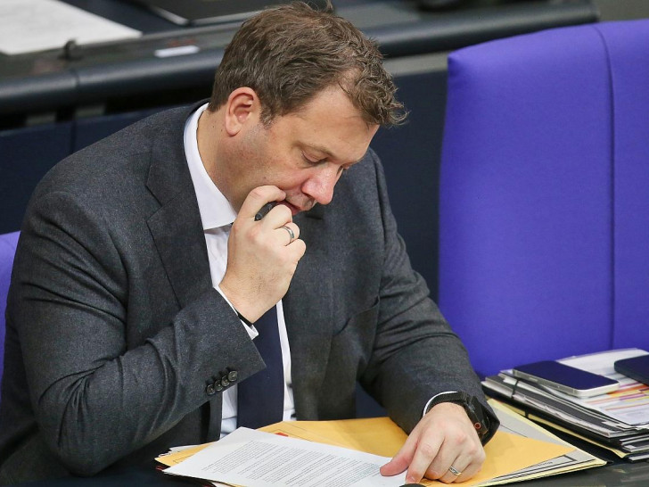 Lars Klingbeil am 04.12.2025