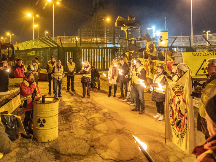 Marianne Neugebauer sprach bei der Jahresabschlusskundgebung.