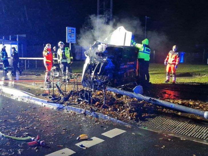 Verunfallter Pkw (Archiv)