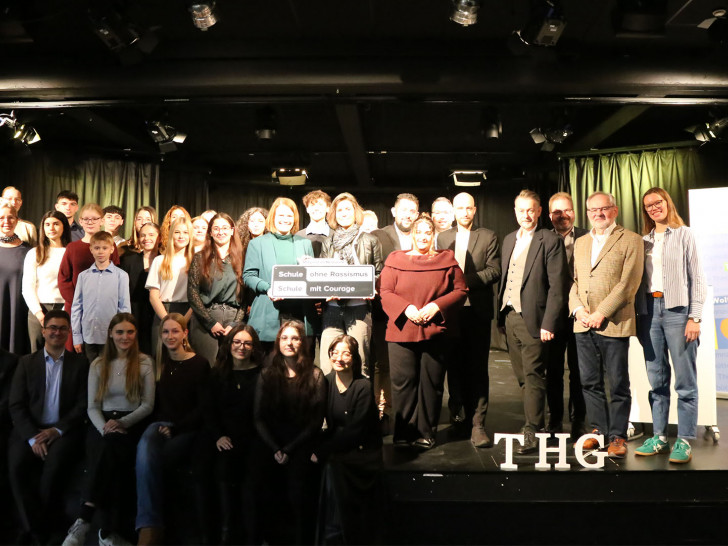 Das Theodor-Heuss-Gymnasium (THG) ist offiziell dem Netzwerk „Schule ohne Rassismus – Schule mit Courage“ beigetreten
