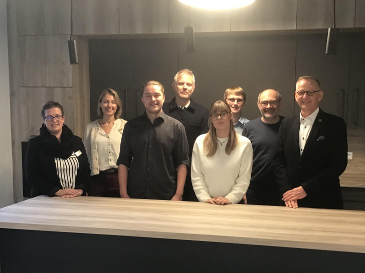 Von links: Christiane Hoyer, Heide Gebardt, Benedikt Stadie,  Dr. Claudius Schiller, Henriette Borkam, Tim Liebenow, Sven Volkers, Dirk Neumann