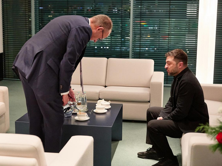 Friedrich Merz und Wolodymyr Selenskyj am 15.12.2025