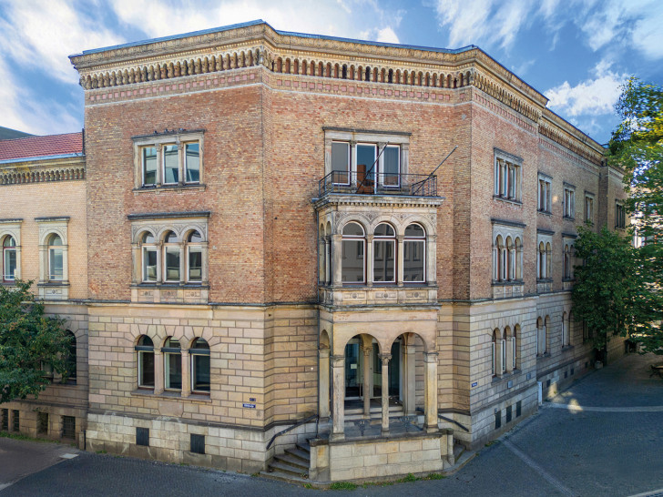 Die Immobilie am Bankplatz soll wiederbelebt werden.