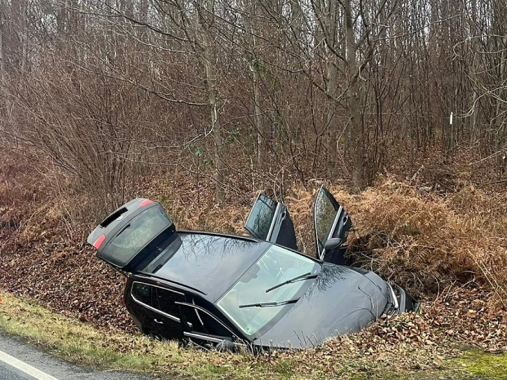Verkehrsunfall zwischen Nettlingen und Grasdorf (Archiv)