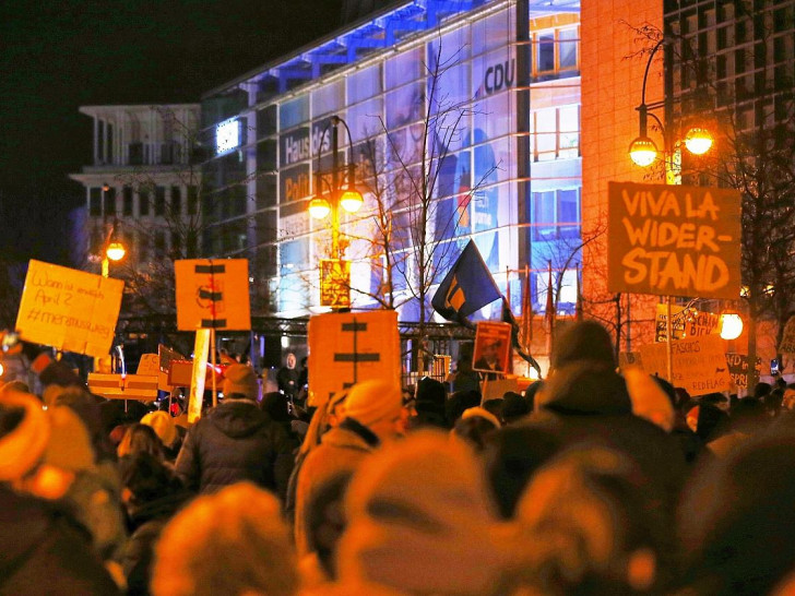 Demo vor der CDU-Parteizentrale am 02.02.2025