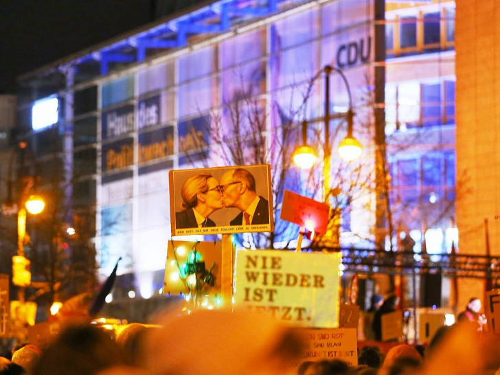 Demo vor der CDU-Parteizentrale am 02.02.2025