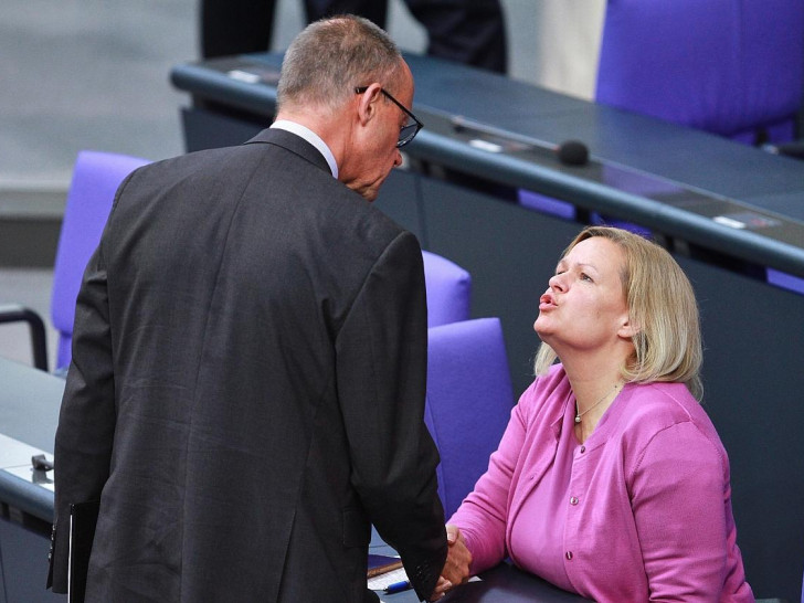 Friedrich Merz und Nancy Faeser (Archiv)