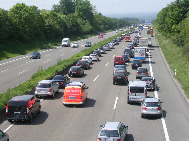 Die Anzahl der Staus auf Niedersachsens Autobahnen nahm 2024 zu.