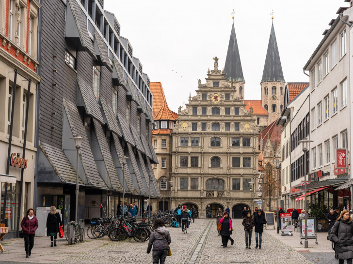 Im früheren Karstadt-Gebäude soll das Haus der Musik entstehen.