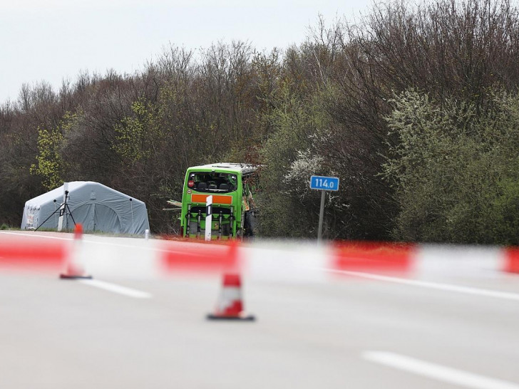 Unfall auf der A 9 bei Leipzig (Archiv)