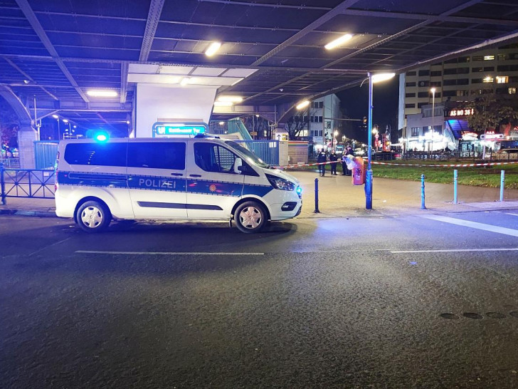 Polizeieinsatz am U-Bahnhof Kottbusser Tor