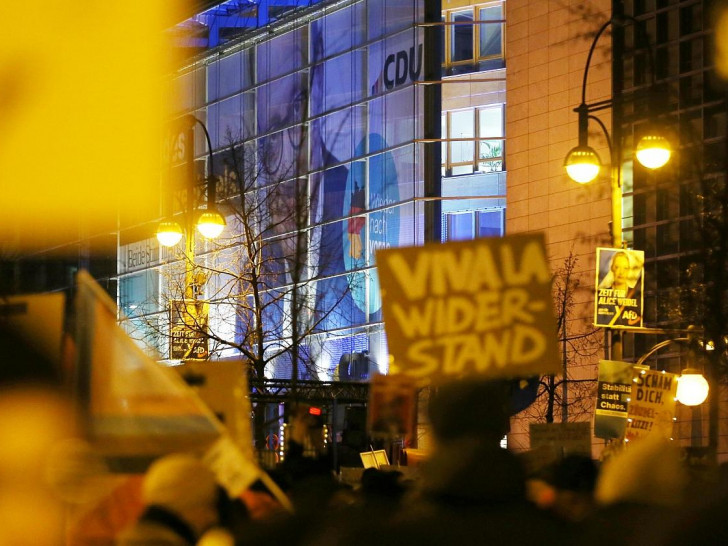 Demo vor der CDU-Parteizentrale am 02.02.2025