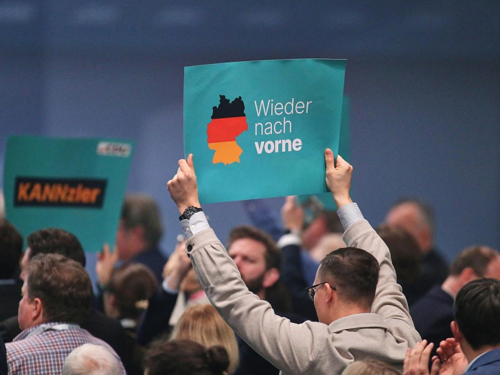 CDU-Slogan "Wieder nach vorne" (Archiv)