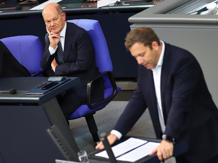 Olaf Scholz und Lars Klingbeil (Archiv)