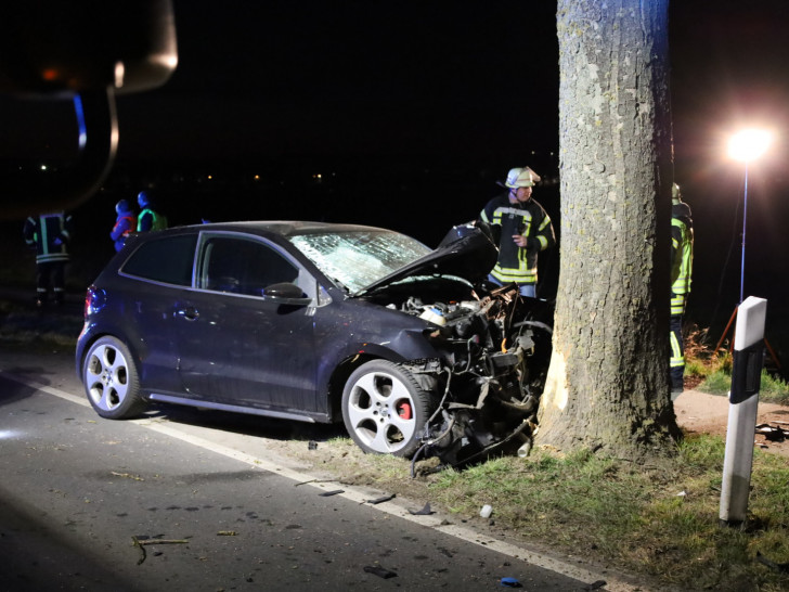 Warum der Fahrer von der Straße abkam, ist noch unklar.