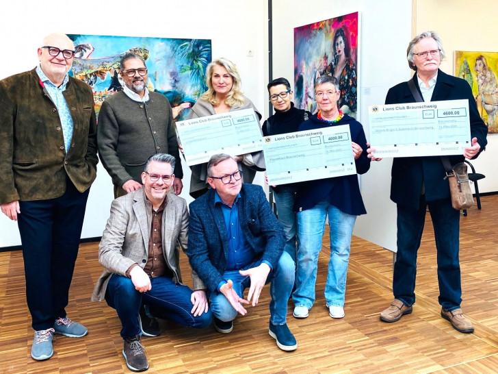 Hinten von links: Olaf Jaeschke (Lionsclub), Detlef Ohlms (Lionsclub), Antje Maul (Verein Lindenblüten), Angelika Schwarz (AWO), Hylya Müller (Frauenhaus), Matthias Jago (Weisser Ring), vorne von links: Gunnar Klenke (Lionsclub) und Florian Battermann (Lionsclub).