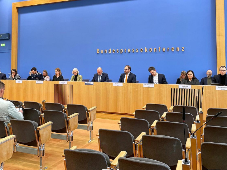 Regierungspressekonferenz am 12.03.2025