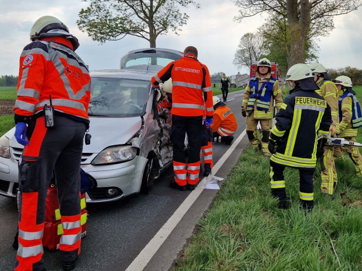 Der Golf wurde auf der Fahrerseite getroffen.