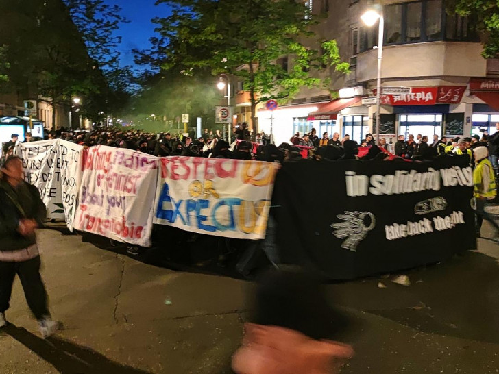 Linke Demo in Berlin-Kreuzberg