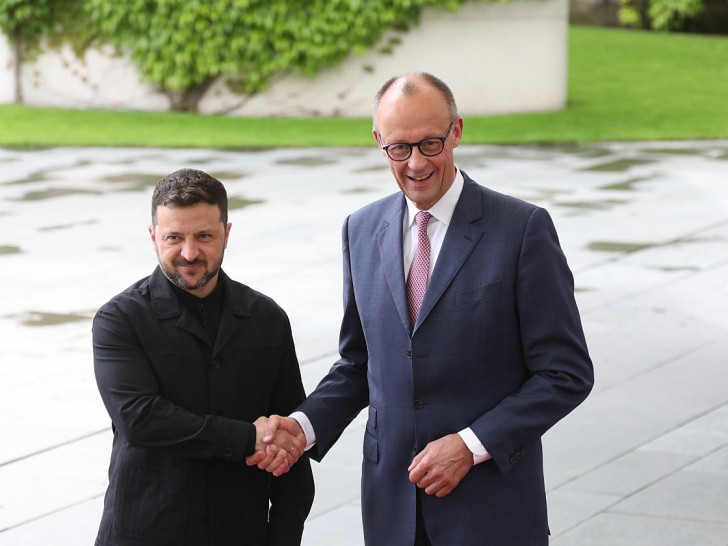 Wolodymyr Selenskyj und Friedrich Merz am 28.05.2025