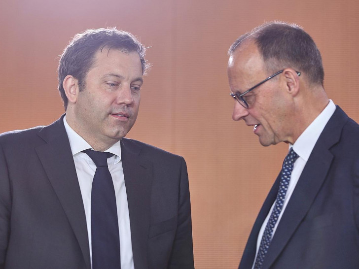 Lars Klingbeil und Friedrich Merz (Archiv)