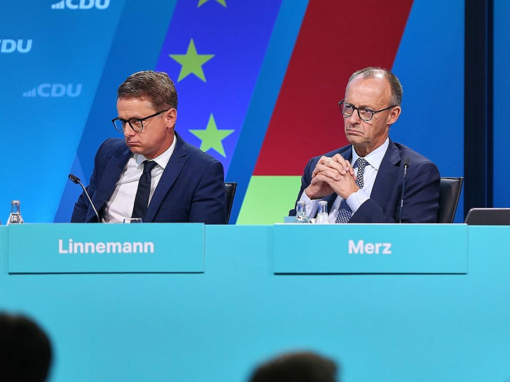 Carsten Linnemann und Friedrich Merz (Archiv)