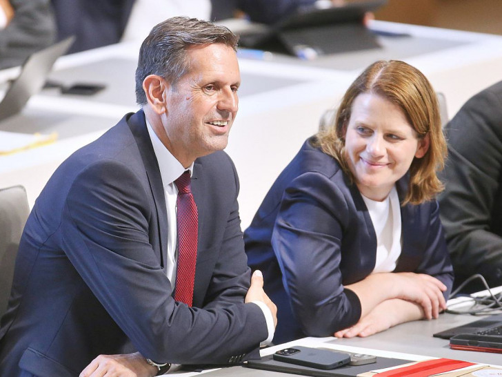 Olaf Lies und Julia Willie Hamburg (Archiv)