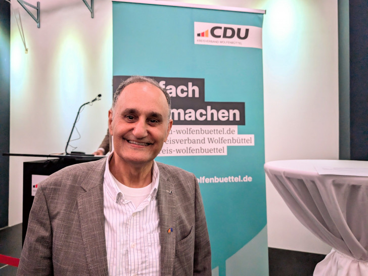 Prof. Dr. Reza Asghari nach seiner Nominierung zum Bundestagskandidaten der CDU im Wahlkreis 49.