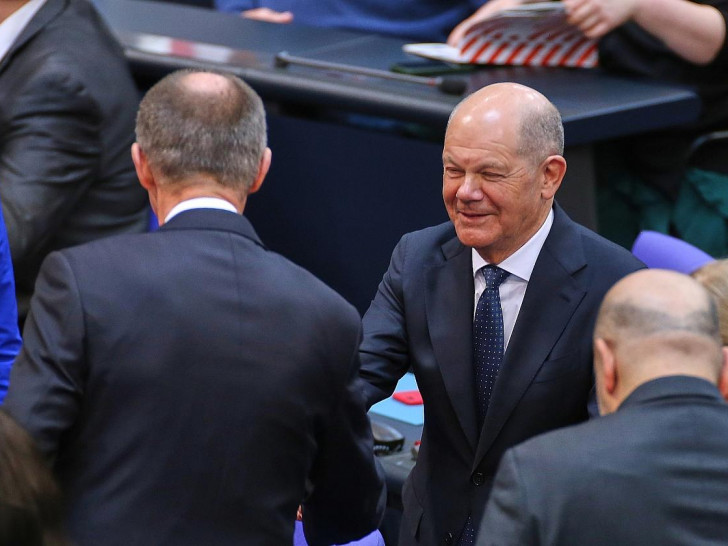Friedrich Merz und Olaf Scholz (Archiv)