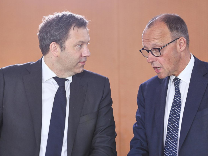 Lars Klingbeil und Friedrich Merz (Archiv)