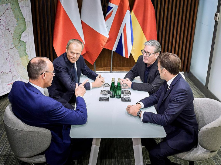 Staats- und Regierungschefs von Deutschland, Polen, UK und Frankreich reisen in die Ukraine am 09.05.2025