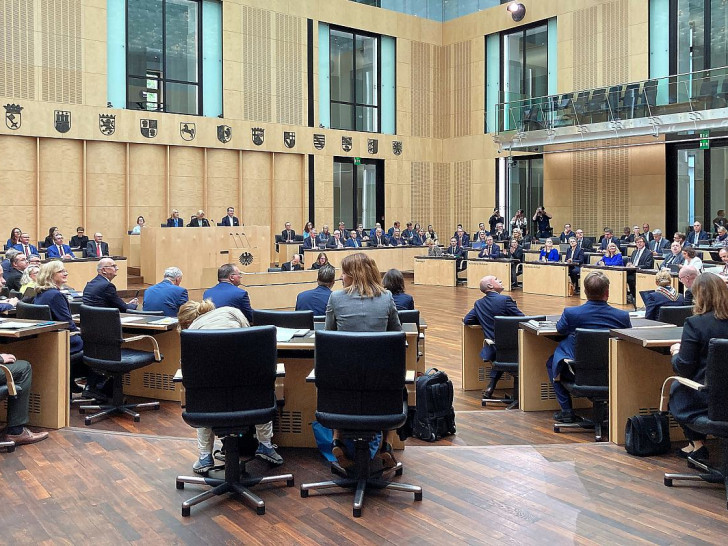 Bundesratssitzung (Archiv)