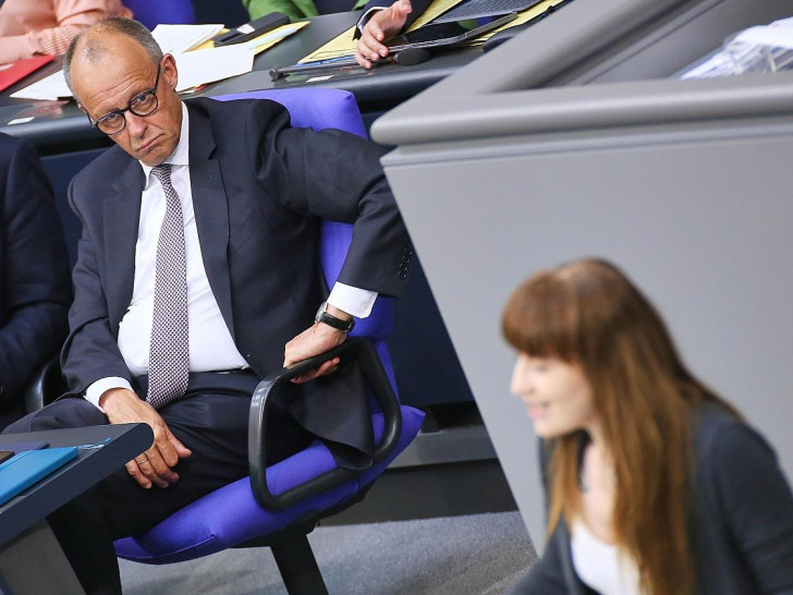 Friedrich Merz und Heidi Reichinnek am 24.06.2025