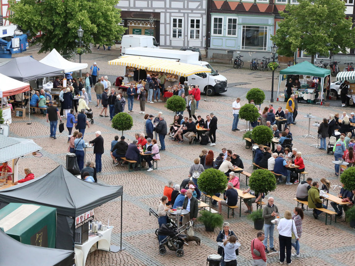 Am Donnerstag findet in Wolfenbüttel wieder der Abendmarkt statt.