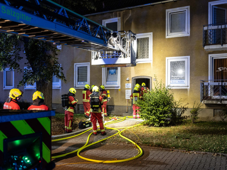 Die Feuerwehr am Einsatzort.