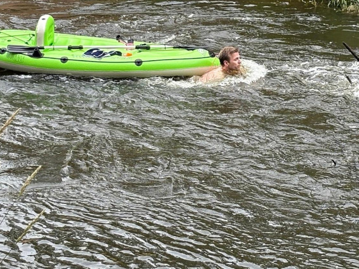Rettungsschwimmer der Feuerwehr (Archiv)
