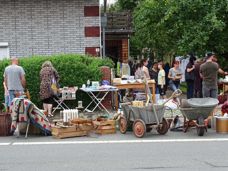 Impression vom letzten Dorf- und Garagenflohmarkt am 4. August 2024.