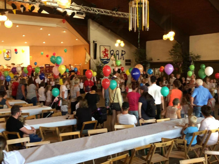 Kindertanzen in Knesebeck.