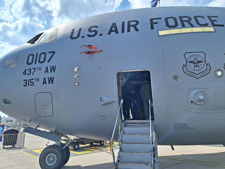 Militärfrachtflugzeug Boeing C-17 Globemaster (Archiv)